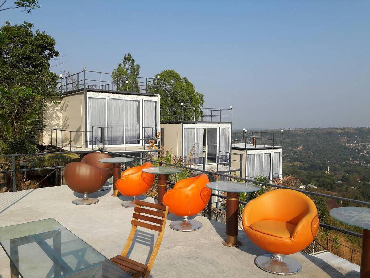 The Resort Angel Hill Ban Khanan Chit Extérieur photo