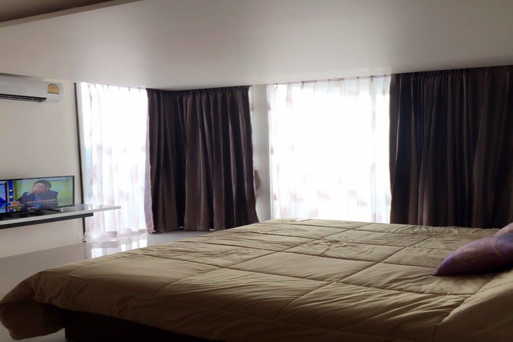 The Resort Angel Hill Ban Khanan Chit Extérieur photo